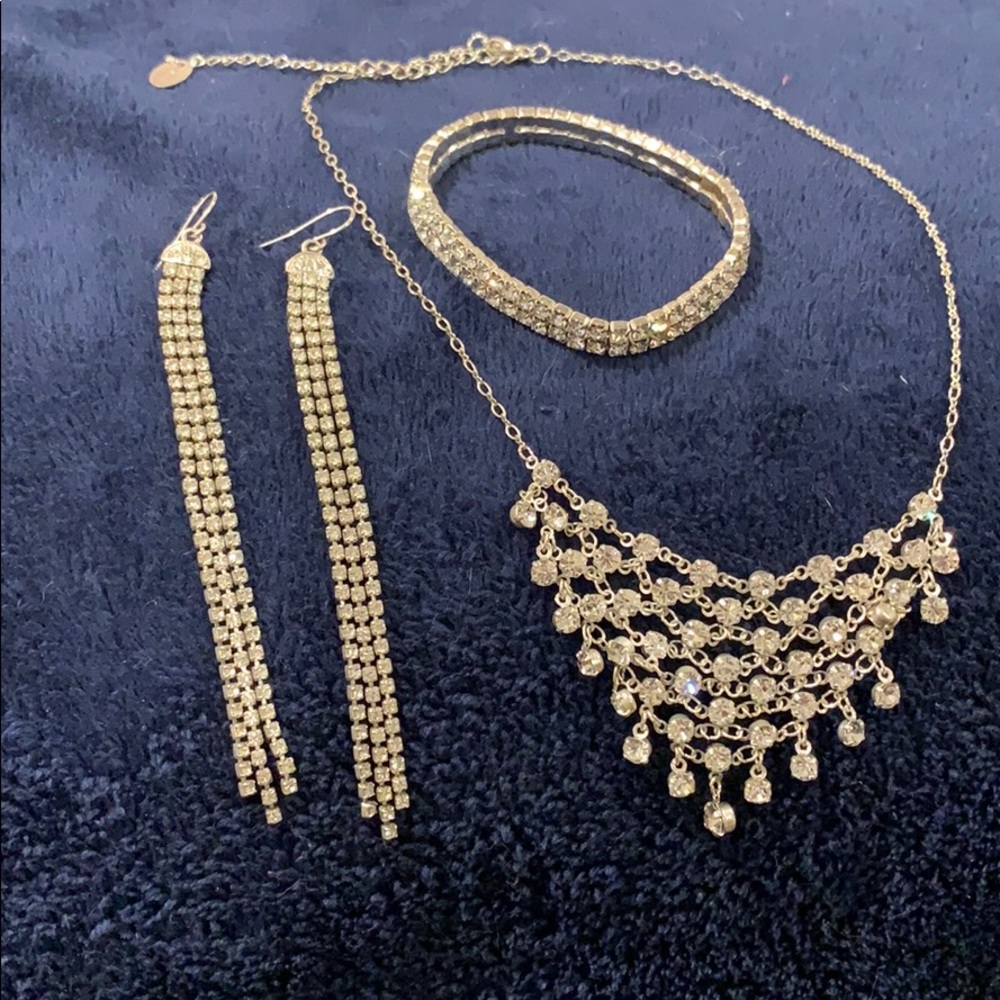 Costume Diamond Set